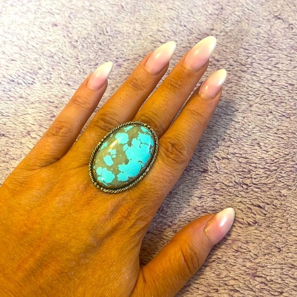 ✨Turquoise statement ring ✨ - Picture 1 of 3